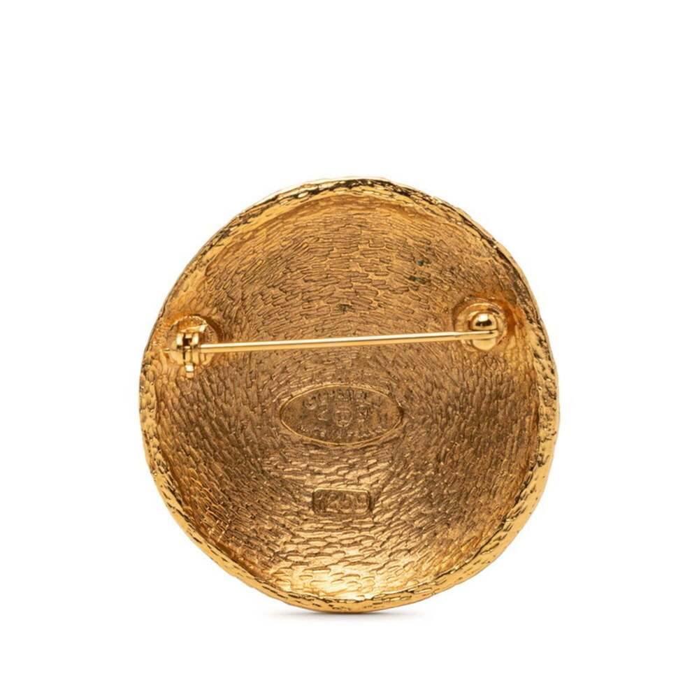 CHANEL Vintage Gold Logo Brooch - Picture 2 of 3